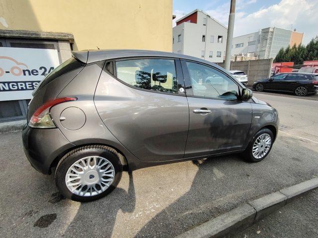 LANCIA Ypsilon 1.2 69 CV 5 porte GPL Ecochic FINANZIABILE