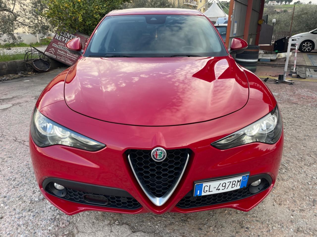 Alfa Romeo Stelvio 2.2 Turbodiesel 160 CV AT8 RWD Business