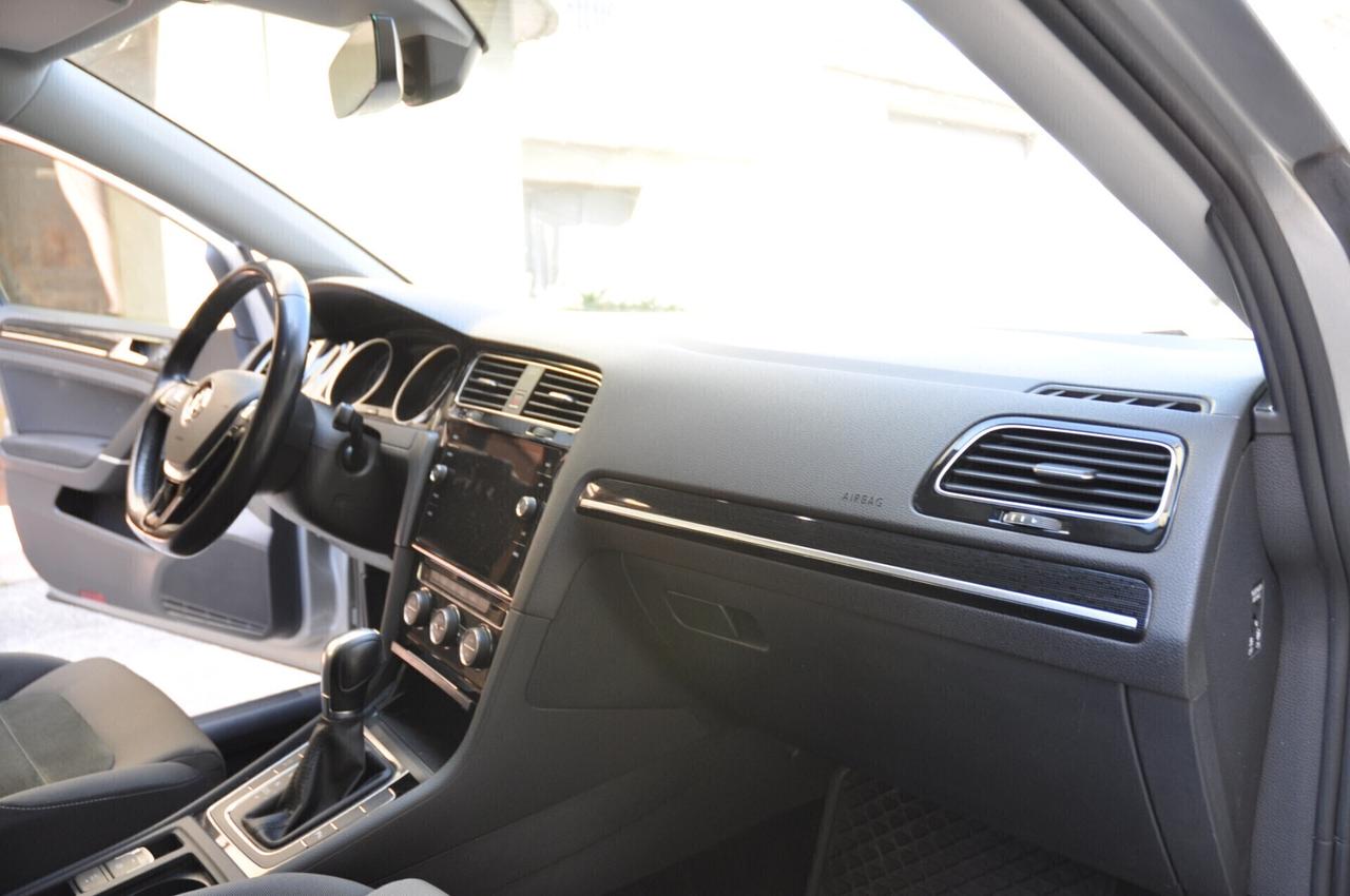 Volkswagen Golf 1.4 TGI DSG 5p. Highline BlueMotion