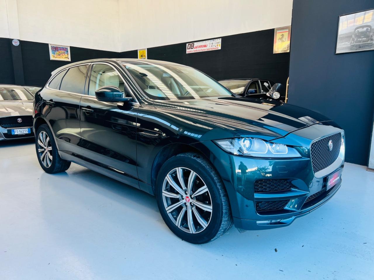 Jaguar F-Pace 2.0 D 180 CV AWD Portfolio