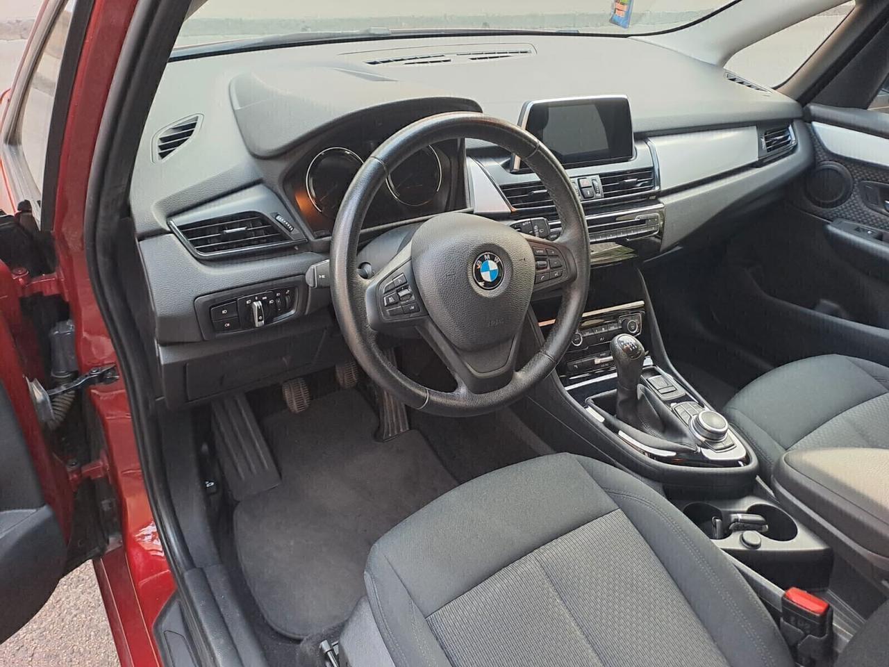 Bmw 216d 2020 garantita