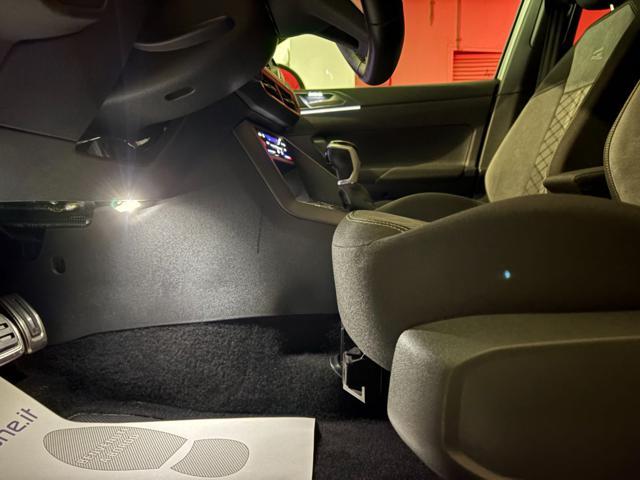 VOLKSWAGEN Taigo 1.0 TSI 116 CV DSG R-Line TETTO APR/PAN