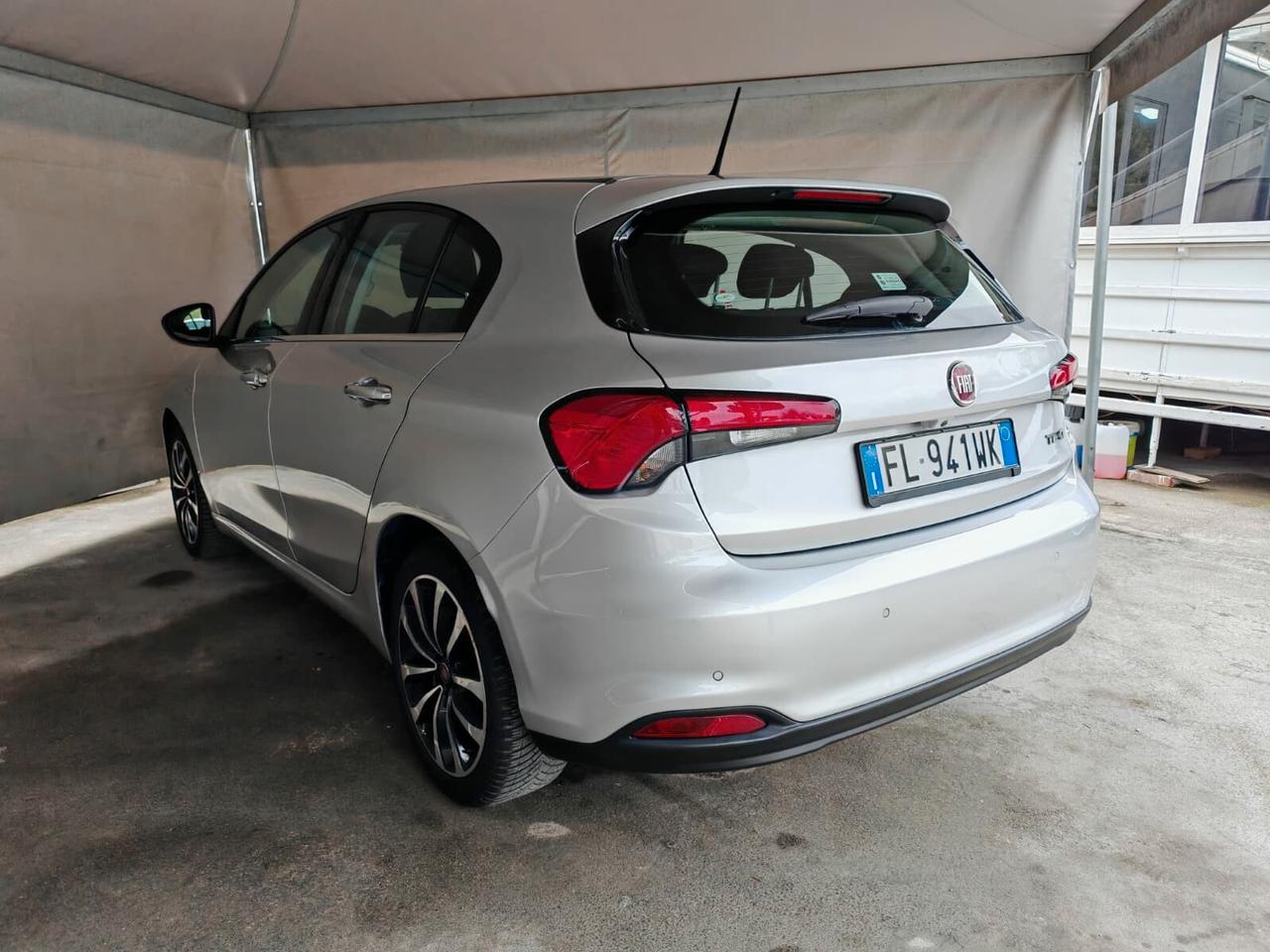 Fiat Tipo 1.6 Mjt S&S 5 porte Lounge