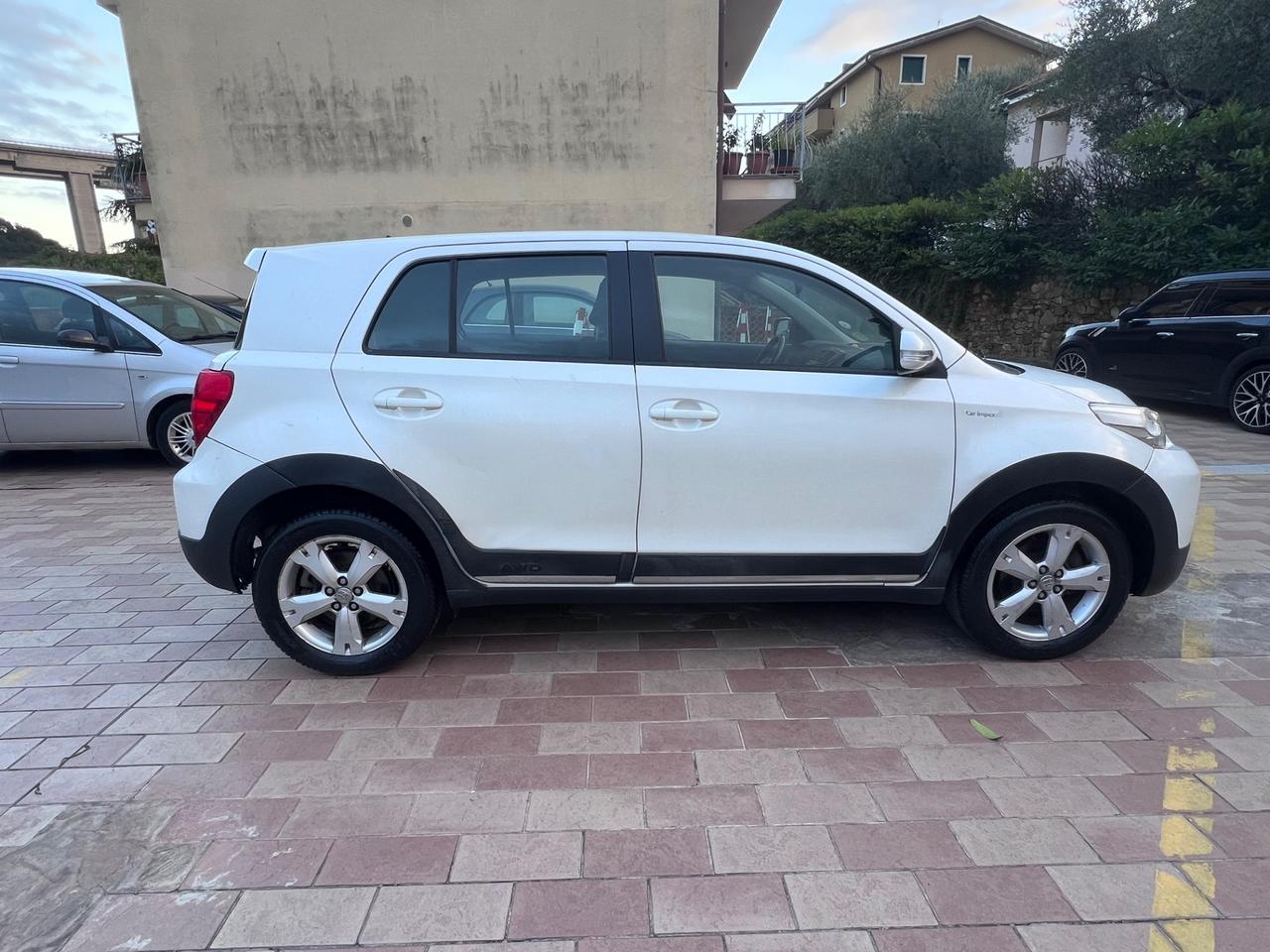 Toyota Urban Cruiser 1.4 D-4D AWD Luxury