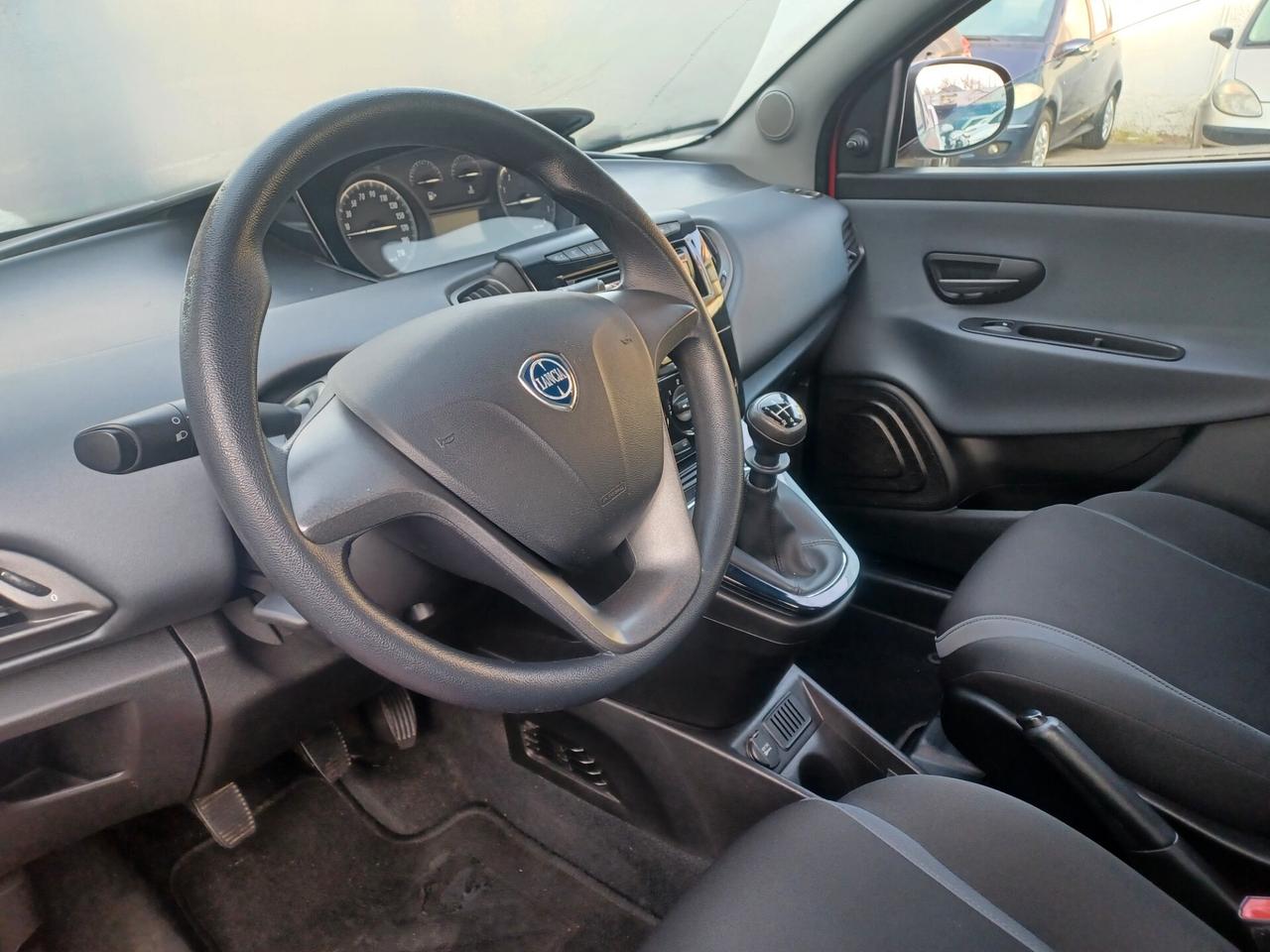 Lancia Ypsilon 1.2 GPL Unica proprietaria 12/2016