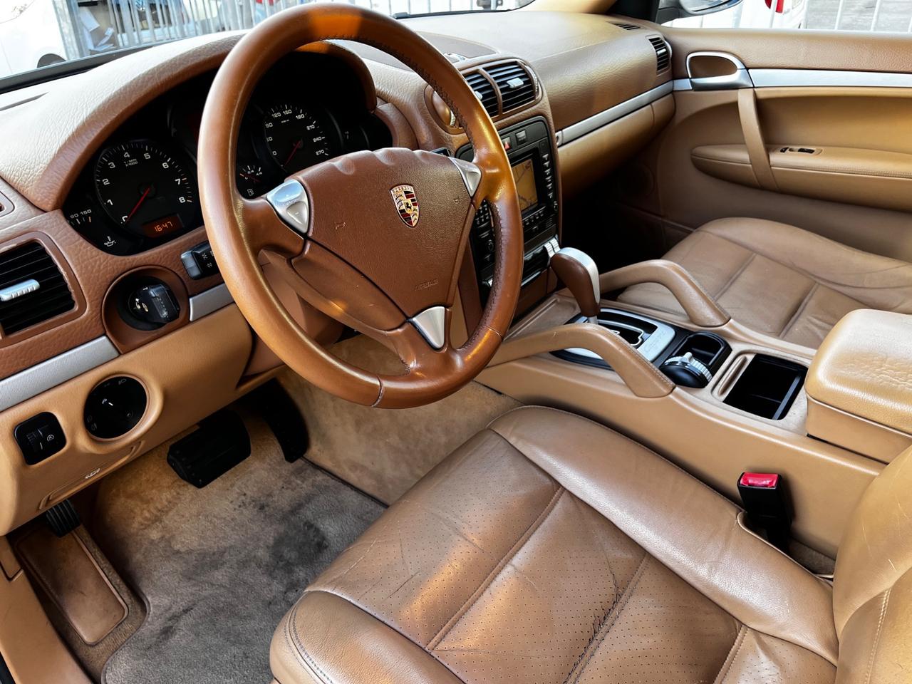 Porsche Cayenne 3.2 V6 250 cv tiptronic