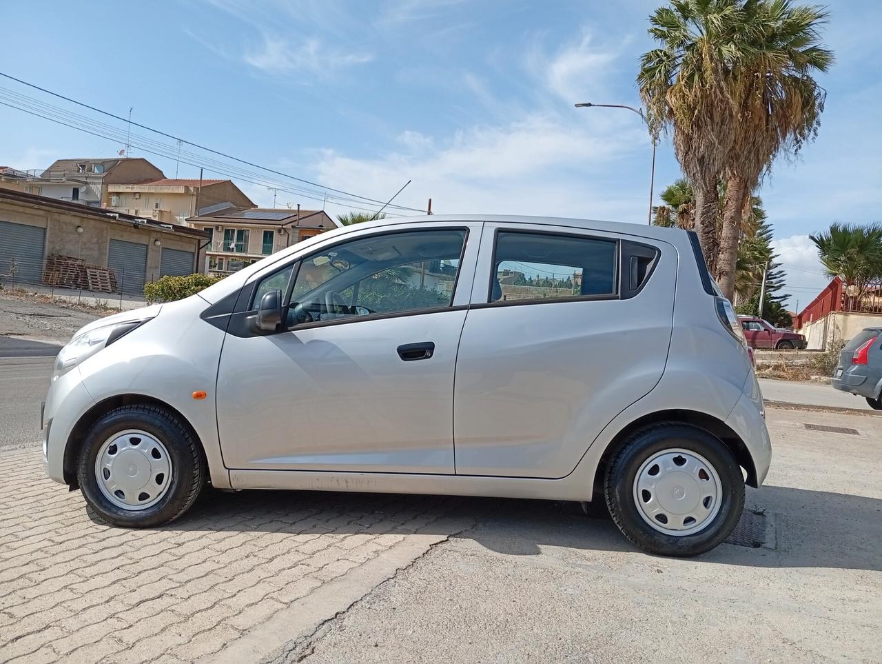 Chevrolet Spark Plus 1.0