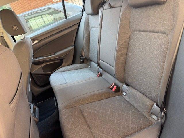 VOLKSWAGEN Golf 1.0 eTSI EVO DSG Life