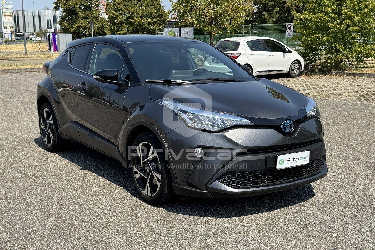 TOYOTA C-HR 2.0 Hybrid E-CVT Trend