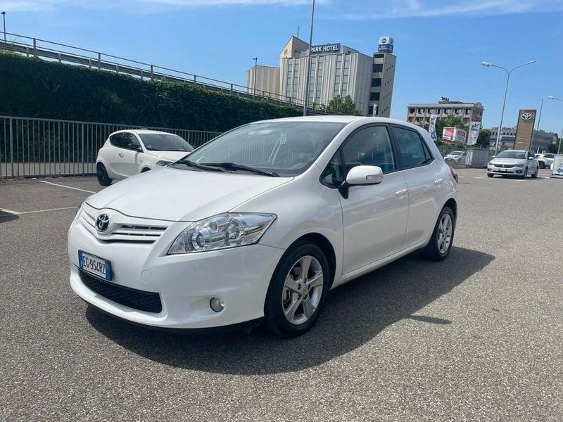 Toyota Auris 1.3 Active
