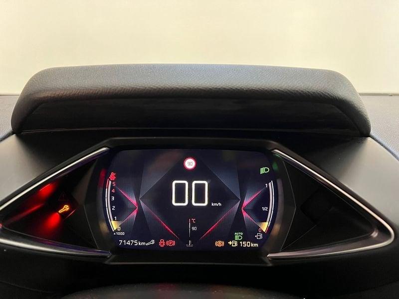 DS DS 3 Crossback DS 3 Crossback BlueHDi 100 Performance Line