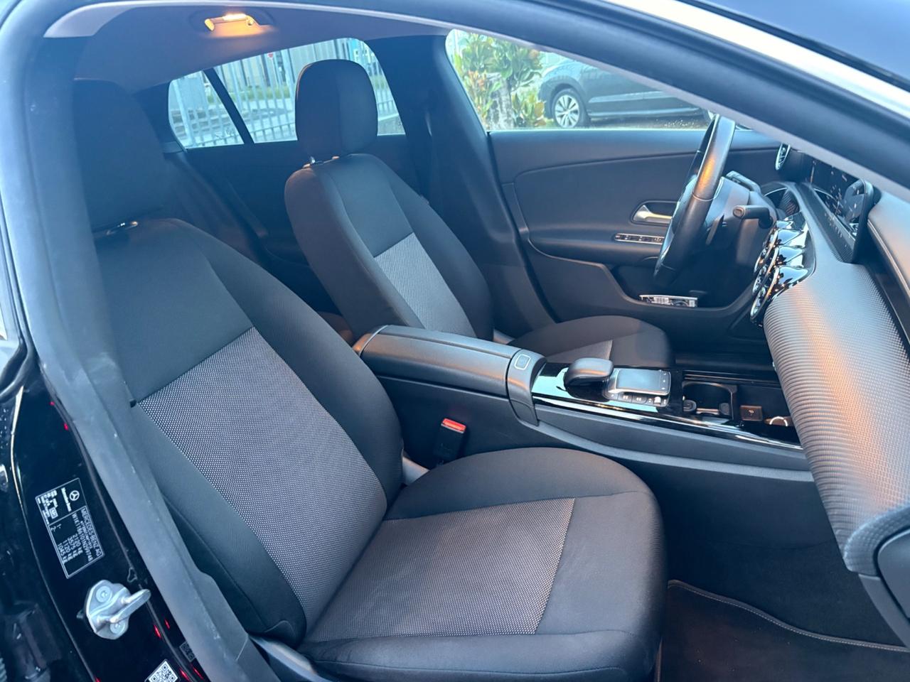 Mercedes-benz CLA 180 d Automatic Shooting Brake Executive