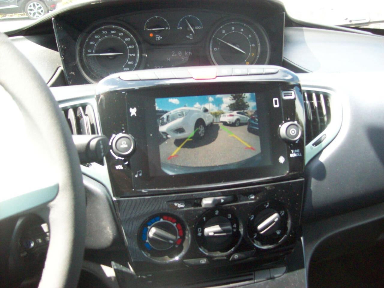 Lancia Ypsilon 1.0 FireFly 5 porte S&S Hybryd Gold
