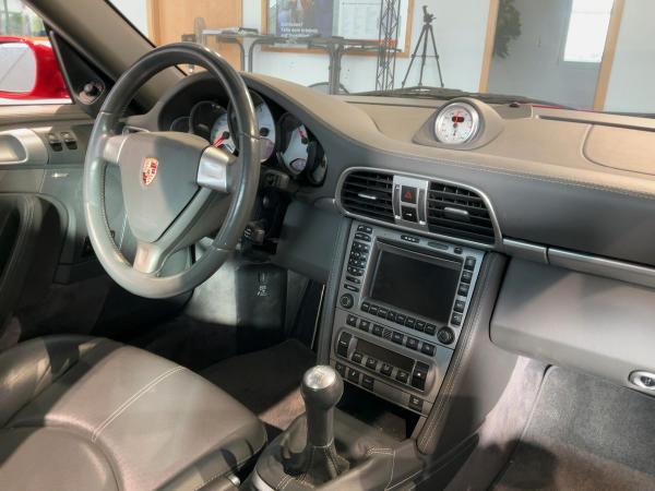 Porsche 911 Coupe 3.8 Carrera 4S