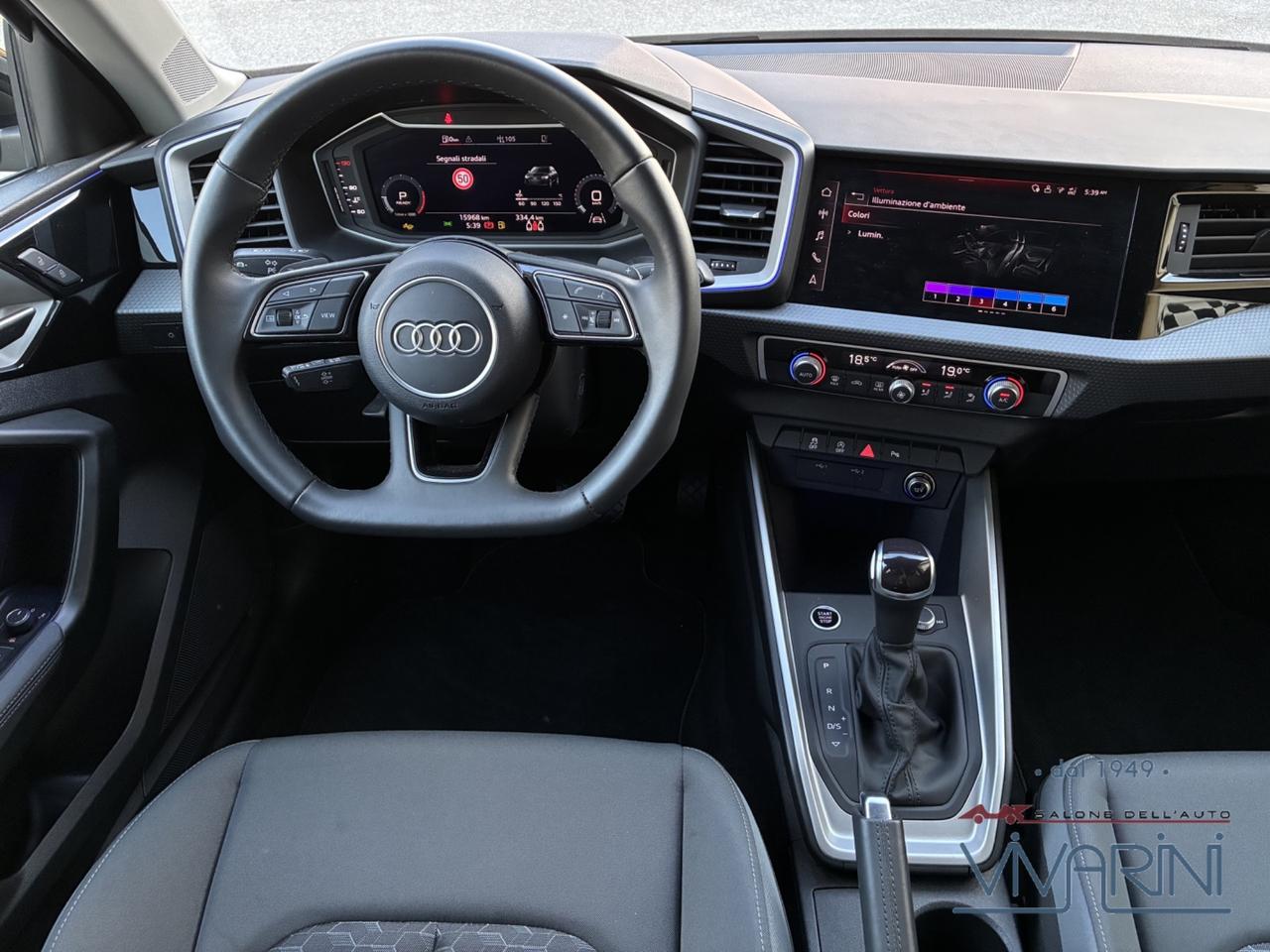 Audi A1 SPB 30 TFSI S tronic Line Identity Black