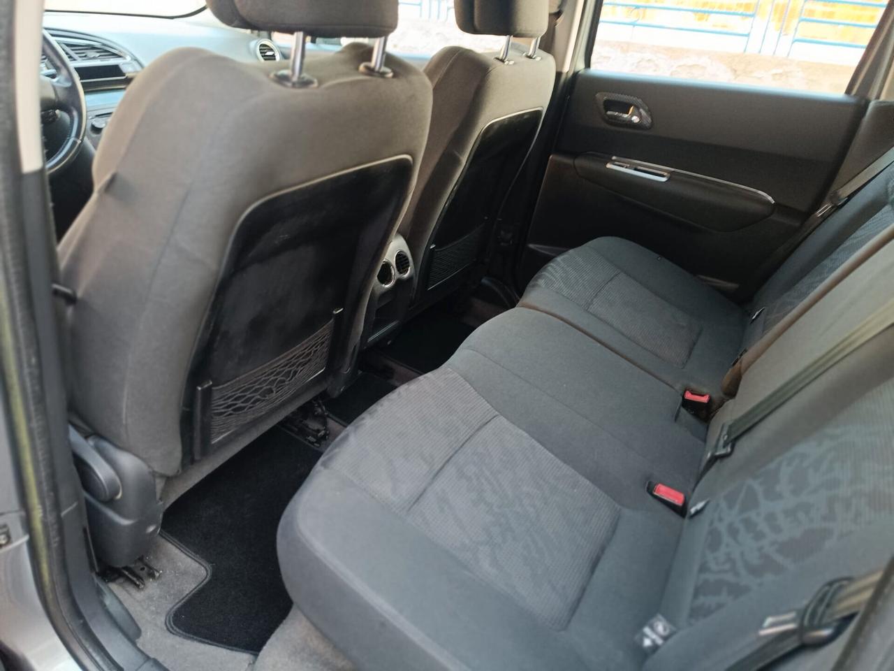 Peugeot 3008 1.6 HDi 112CV Allure
