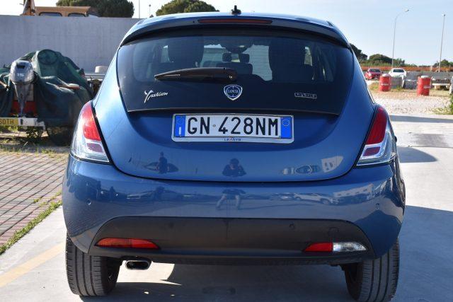 LANCIA Ypsilon 1.0 FireFly 5 porte S&S Hybrid Gold