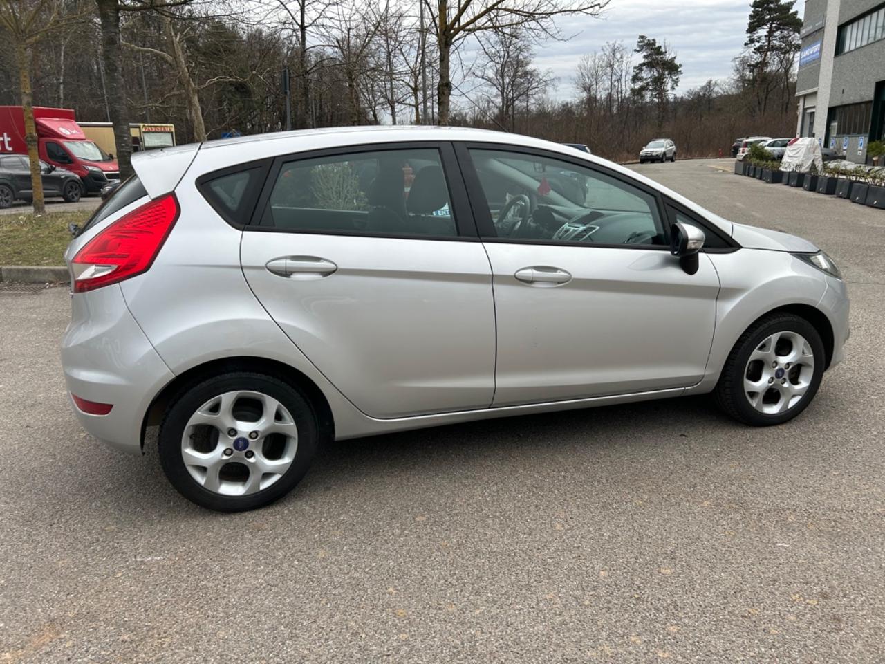 Ford Fiesta 1.2 60CV 5p. Tit. *Neo patentati *