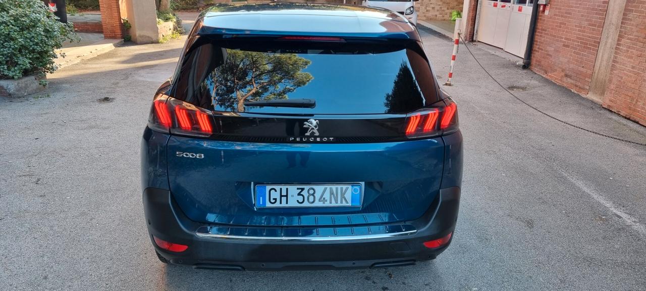 Peugeot 5008 BlueHDi 130 S&S Allure