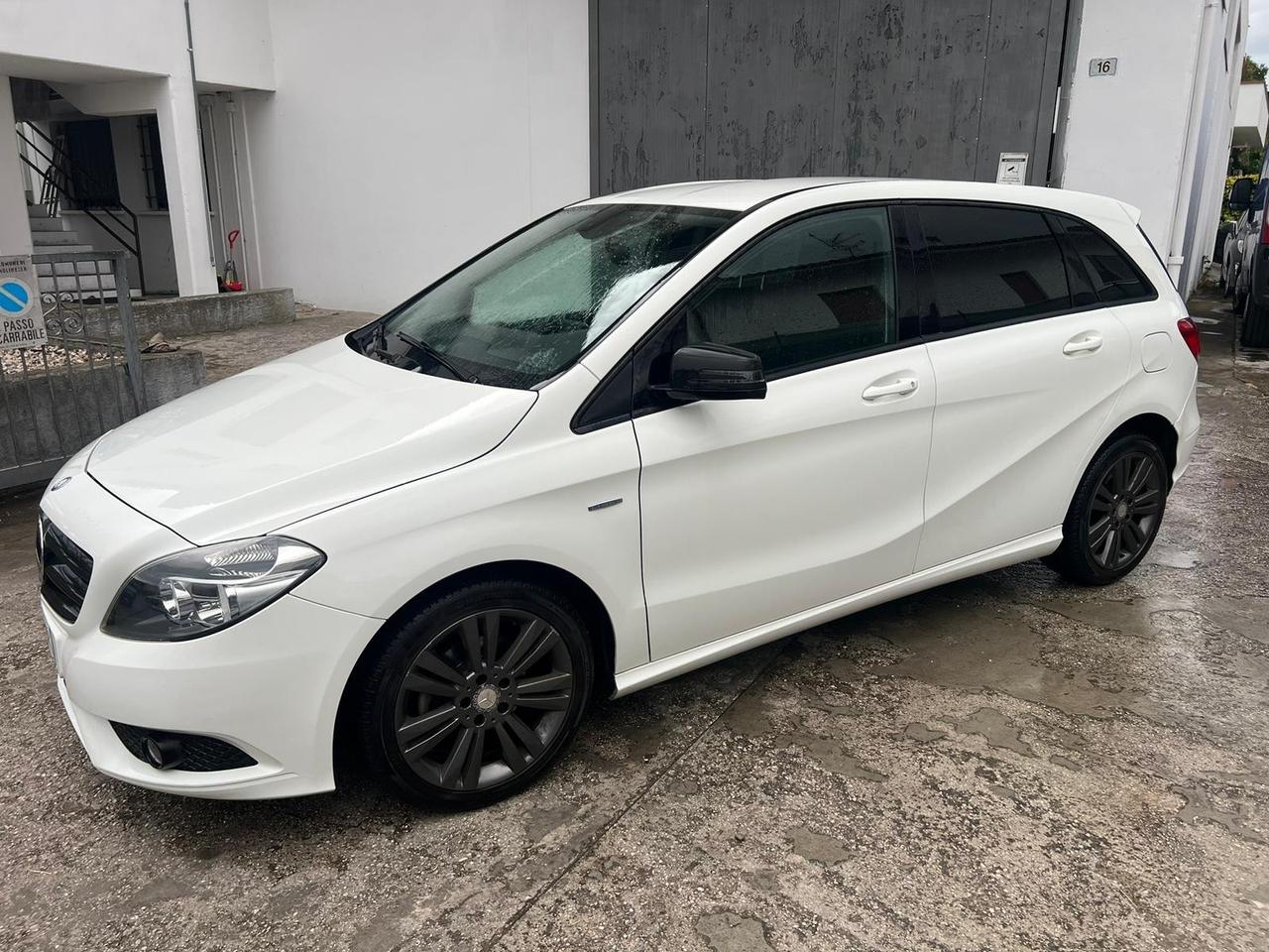 Mercedes-benz B 180 CDI BlueEFFICIENCY EXECUTIVE