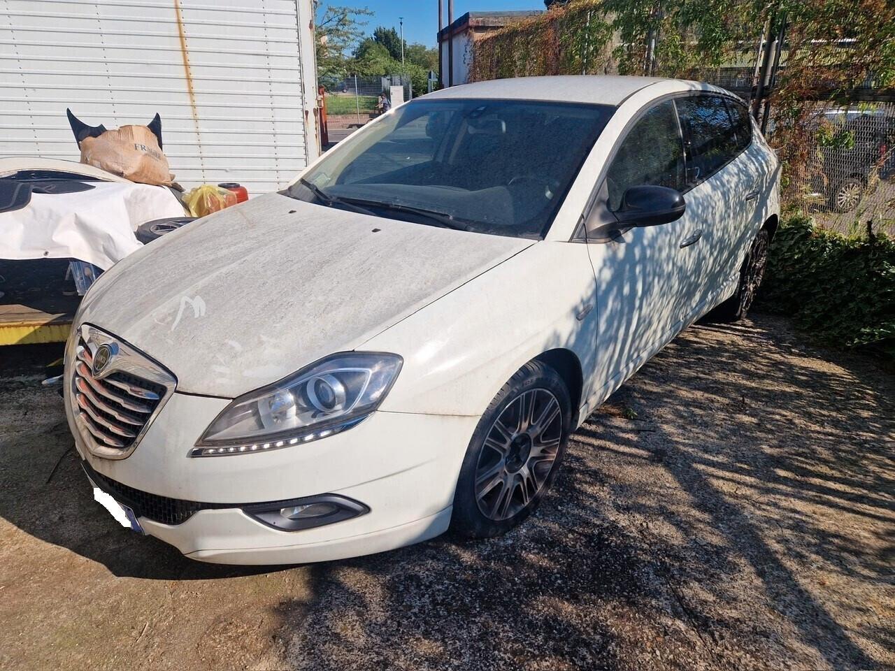Lancia Delta 1.6 MJT DPF 105 CV Gold motore non funzionante