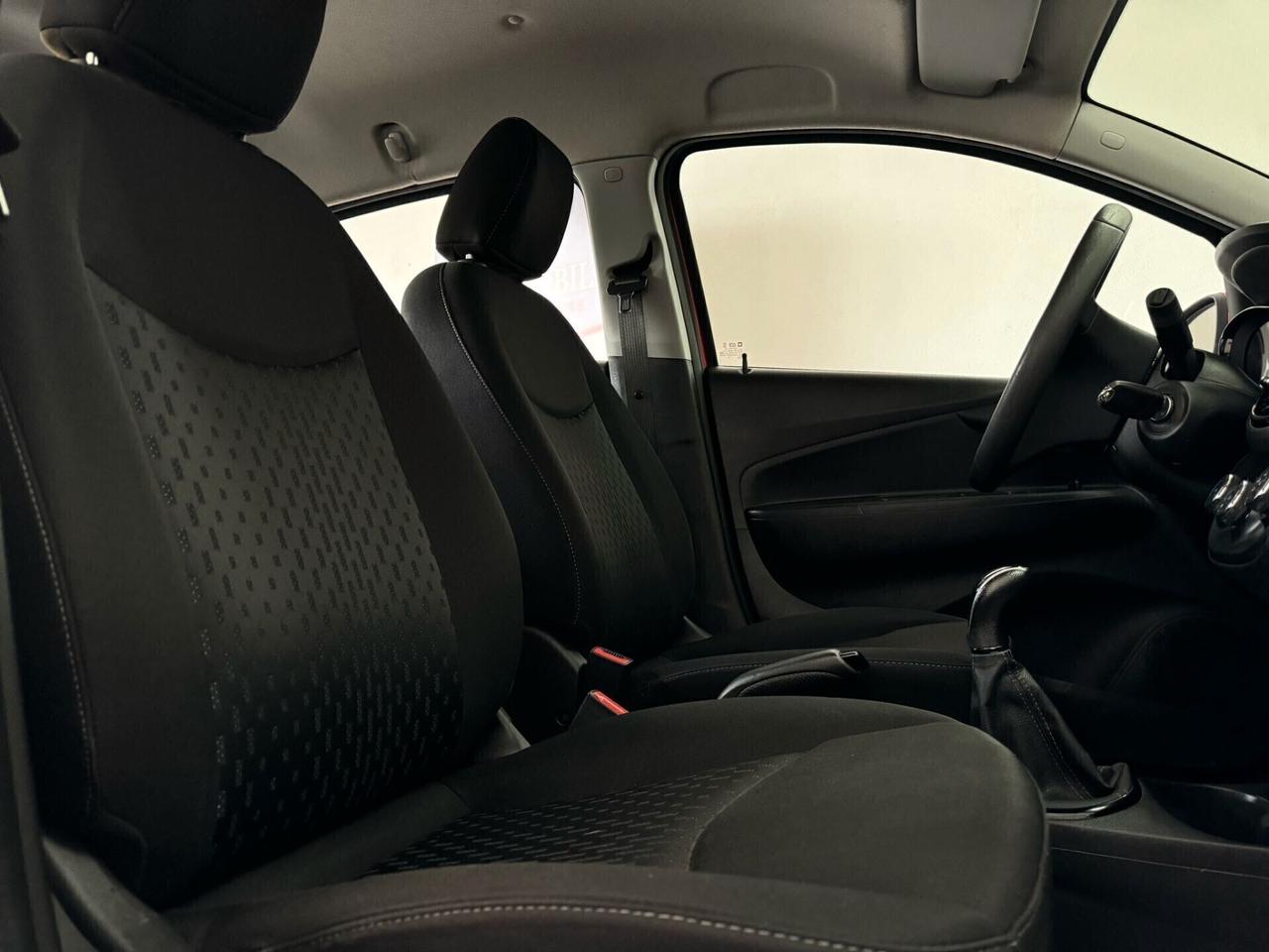 Opel Karl Rocks 1.0 73 CV