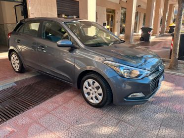 Hyundai i20 1.2 5p perfetta garantita-2018