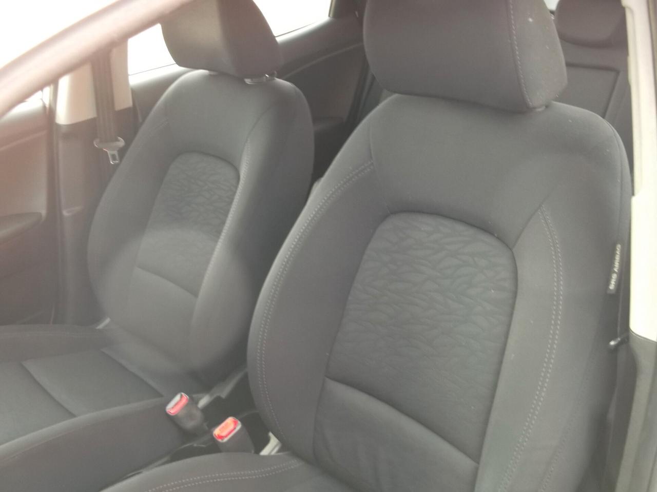 Hyundai iX20 1.4 CRDI Neopatentati 2012