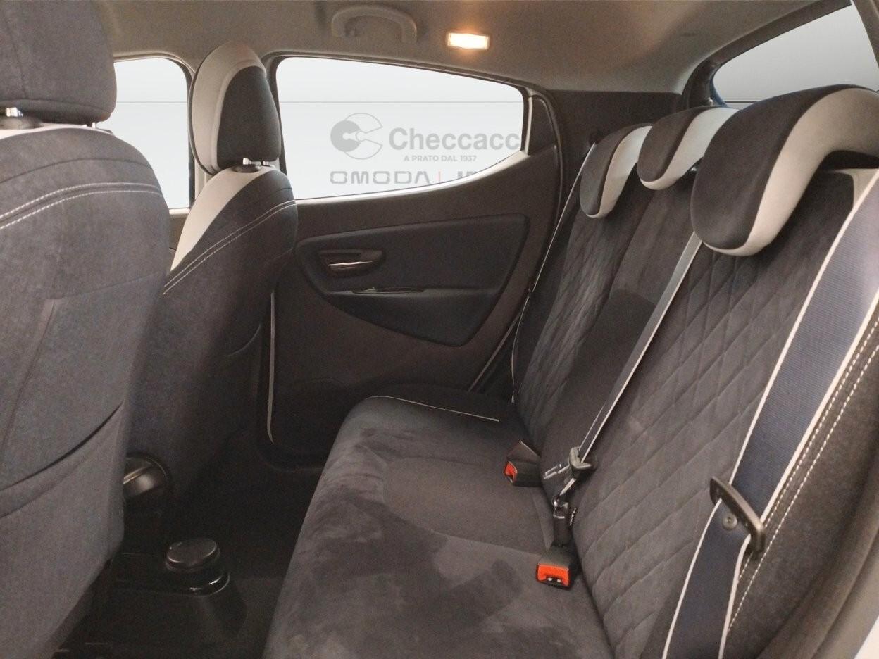 Lancia Ypsilon 1.2 69 CV 5 porte Mya