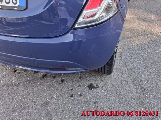 LANCIA Ypsilon 1.2 69 CV 5 porte Gold