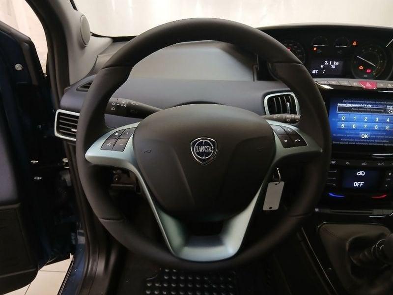 Lancia Ypsilon 1.0 firefly hybrid Gold s&s 70cv 5p.ti