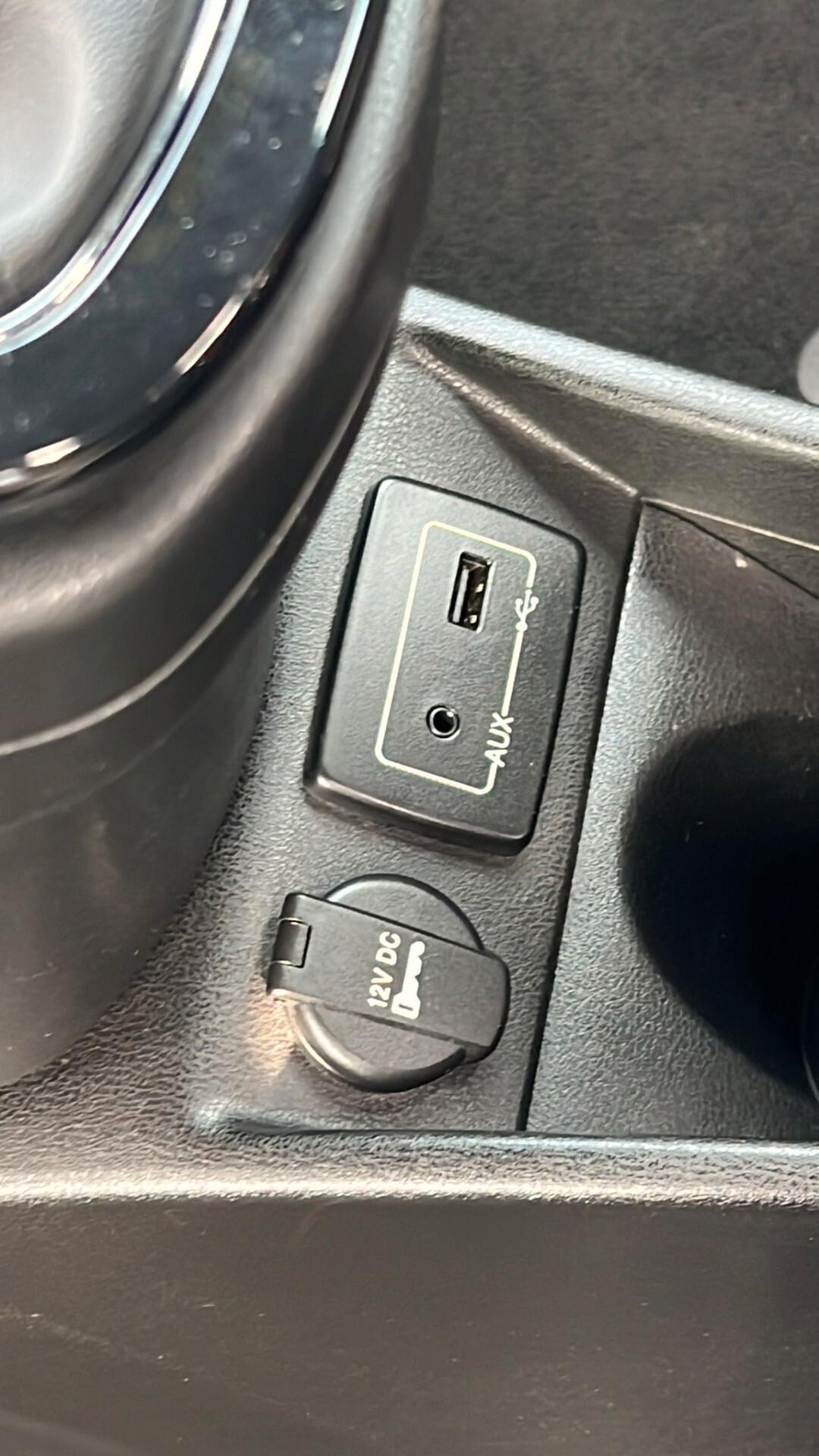 Lancia Ypsilon 1.2 69 CV 5 porte Gold neopatentati