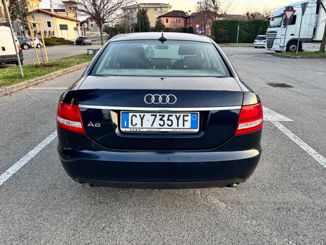 Audi A6 2.0 TDI SPIA OLIO ACCESA !