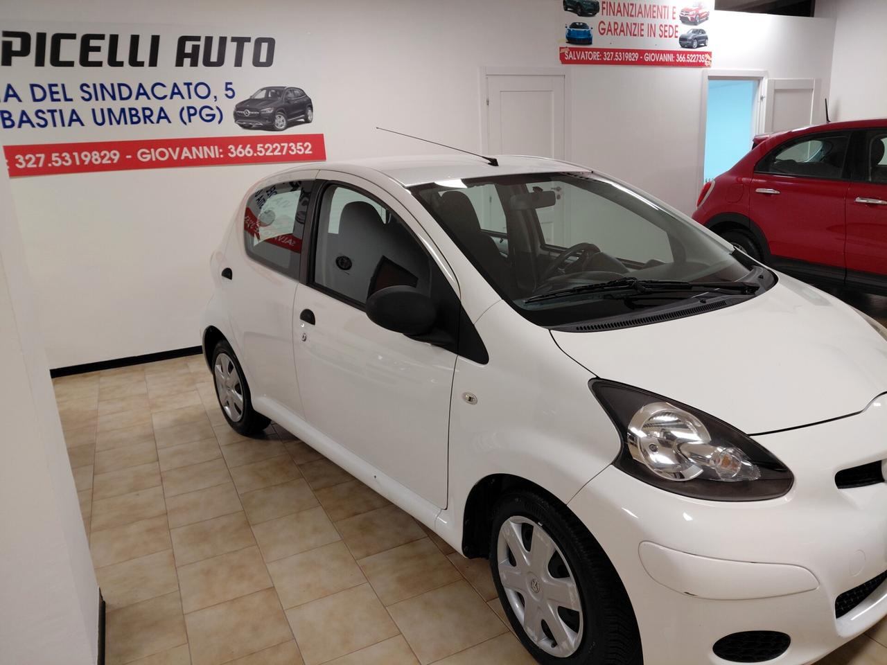 TOYOTA AYGO ANNO 2010 BZ 1.0 ADATTA NEOPATENTATI KM 167 MILA