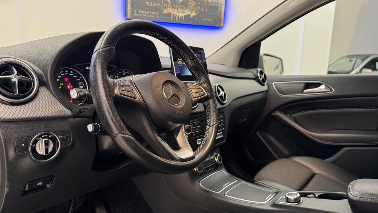Mercedes-benz B 180 d Automatic Sport-2016