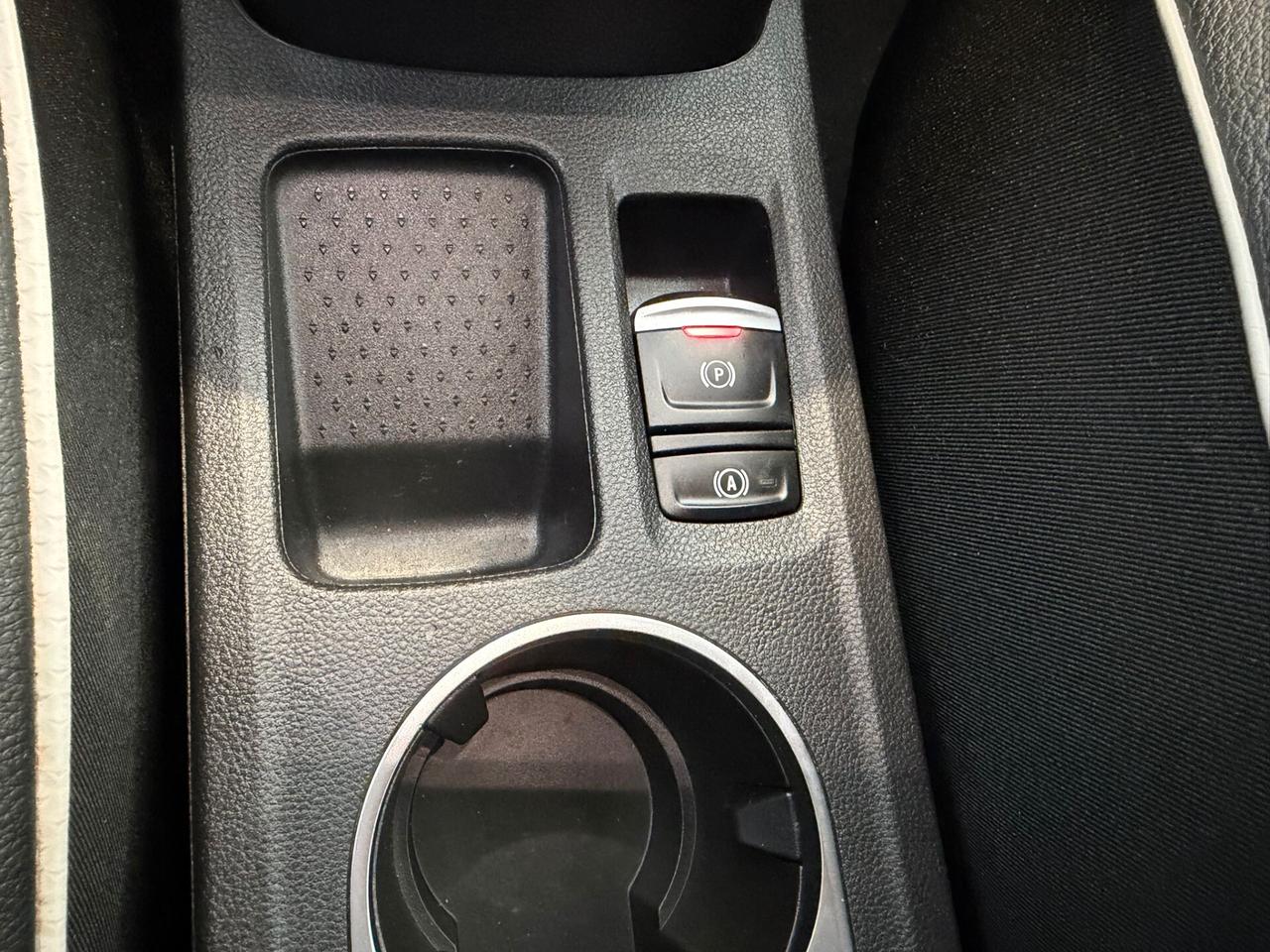 Renault Captur TCe 90 CV Intens