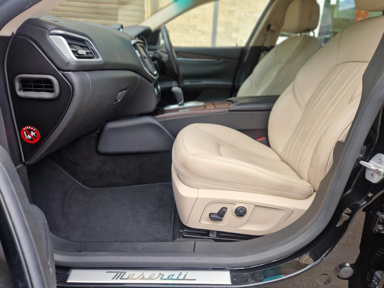 MASERATI GHIBLI V6 DIESEL 275CV NERISSIMO EDITION