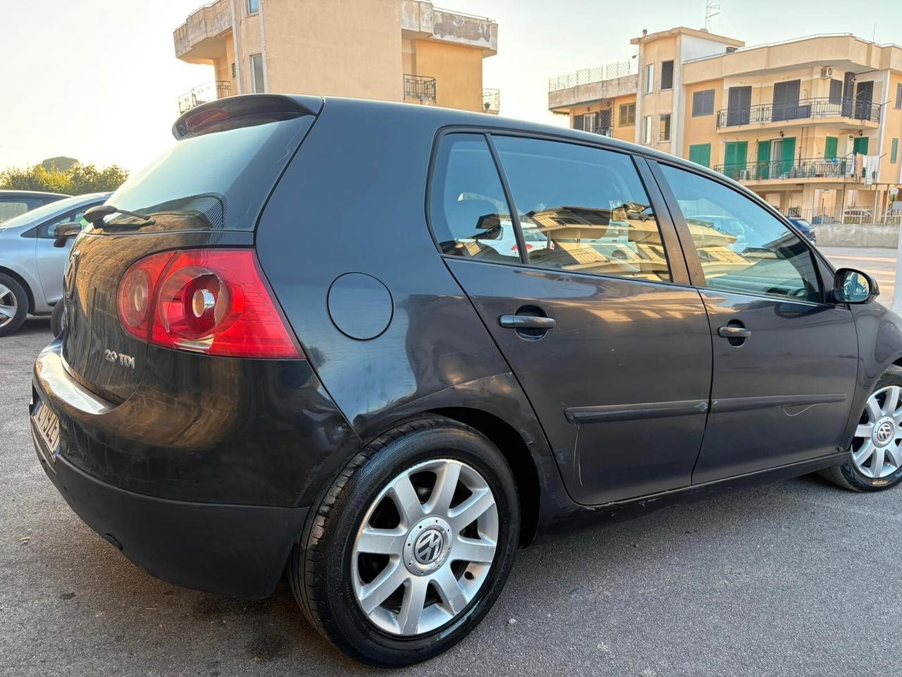 Volkswagen Golf 2.0 16V TDI 5p. Sportline