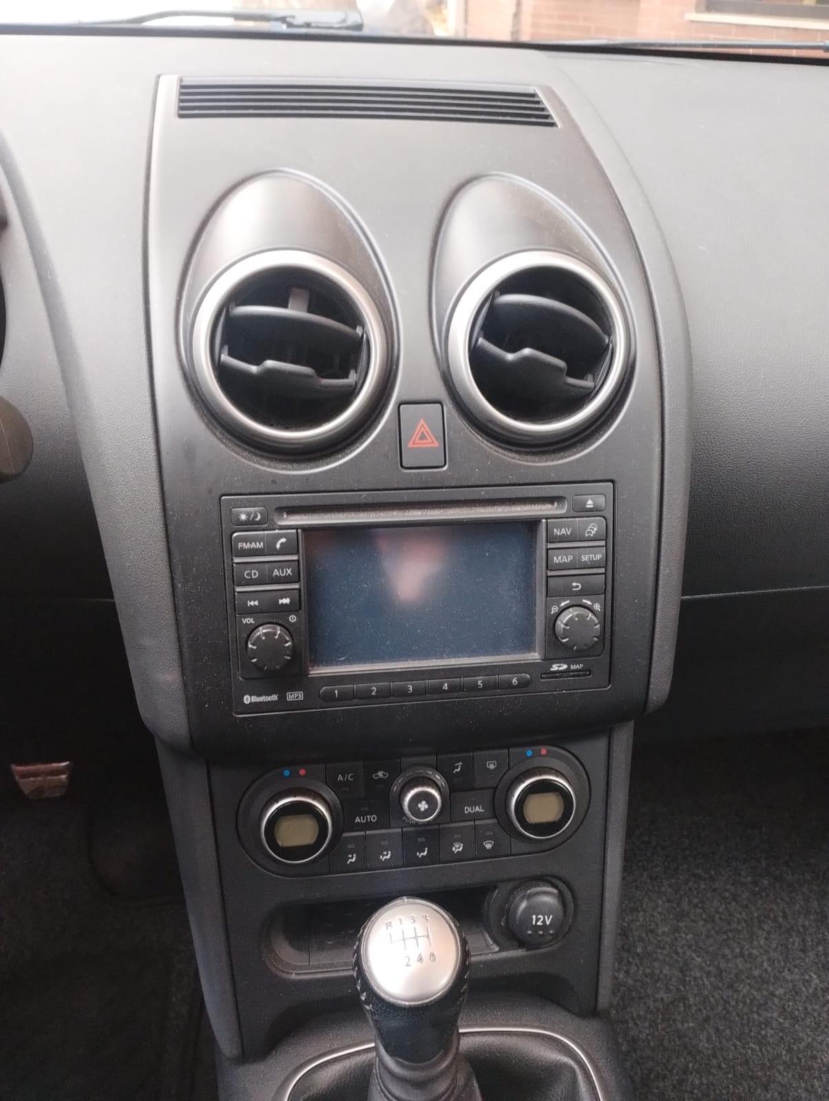 Nissan Qashqai 2.0 dCi DPF Tekna