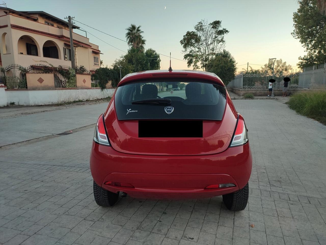Lancia Ypsilon GOLD ECO CHIC METANO CASA MADRE CLIMA BASSI CONSUMI
