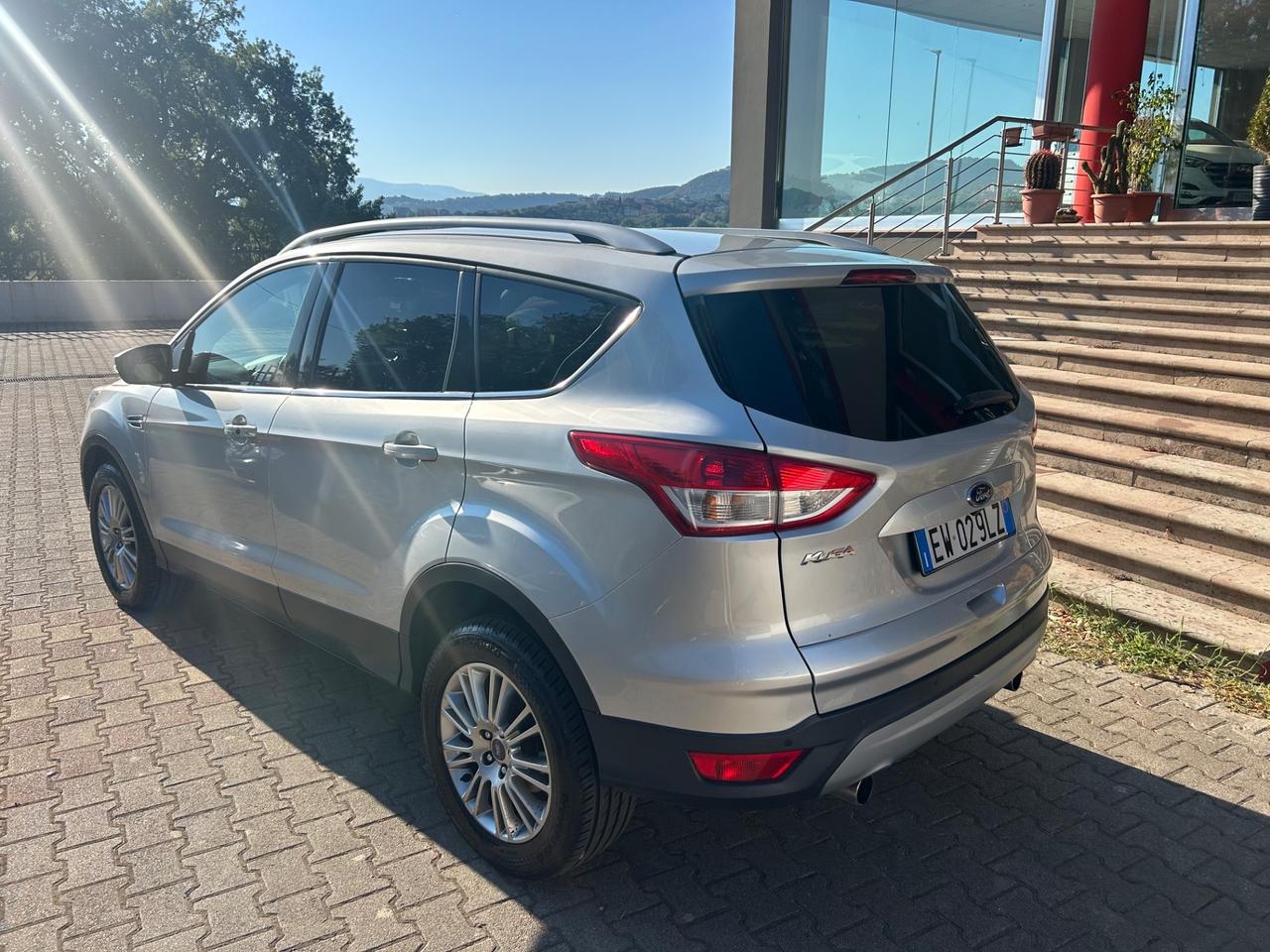 Ford Kuga 2.0 TDCI 140 CV 4WD Titanium