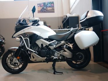 Honda CrossRunner travel edition