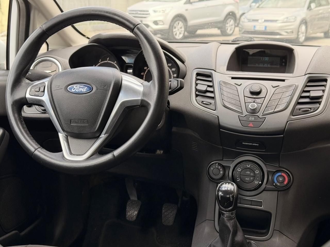 Ford Fiesta 1.5 TDCi 75CV 5 porte Titanium