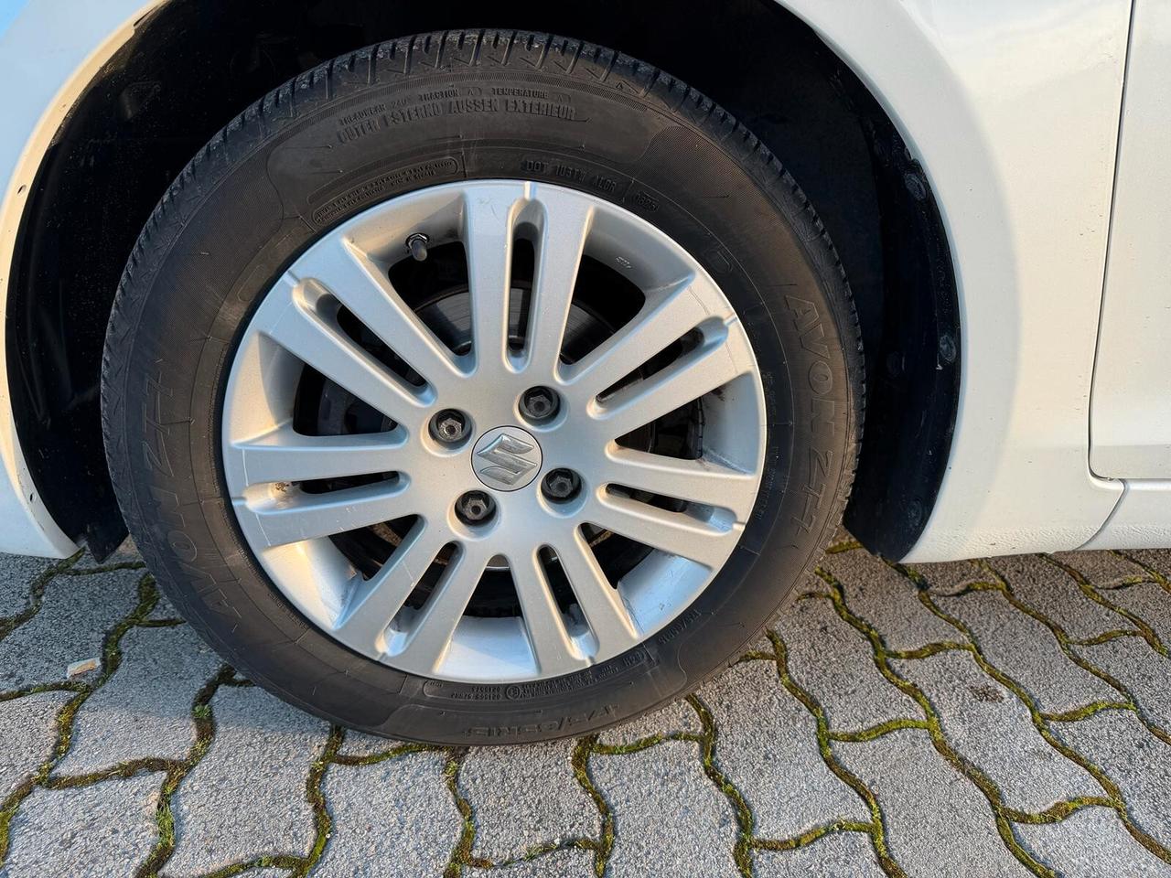 Suzuki Swift 1.3 DDiS 5 porte B-Cool