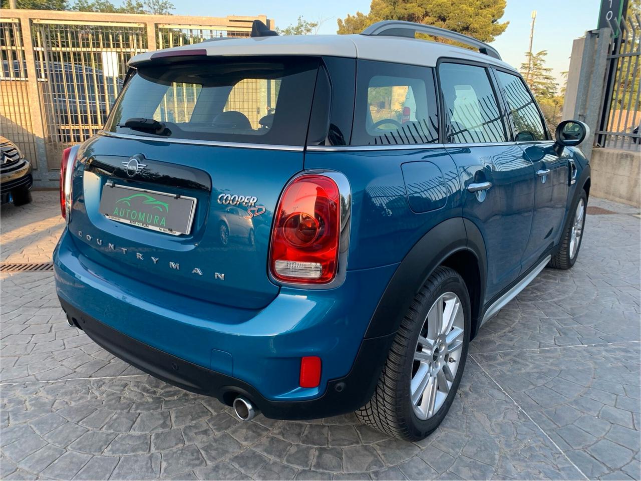 Mini Cooper SD Countryman 190cv Allestimento JCW