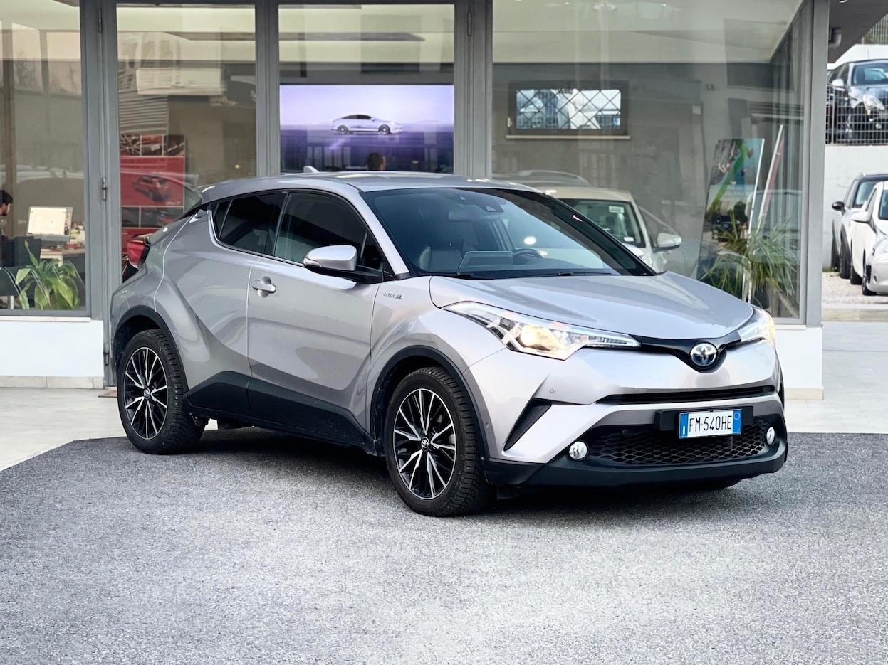 Toyota C-HR 1.8 Hybrid 98CV E6 Lounge Automatica - 2017