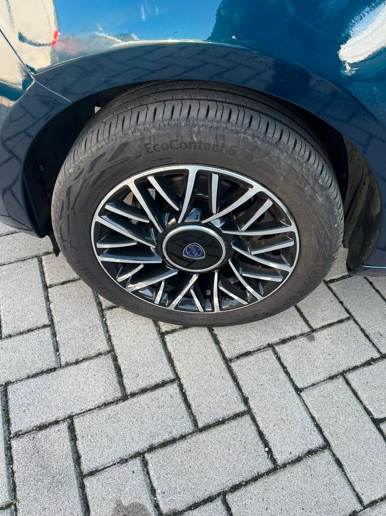 Lancia Ypsilon 1.2 69 CV 5 porte 30th Anniversary