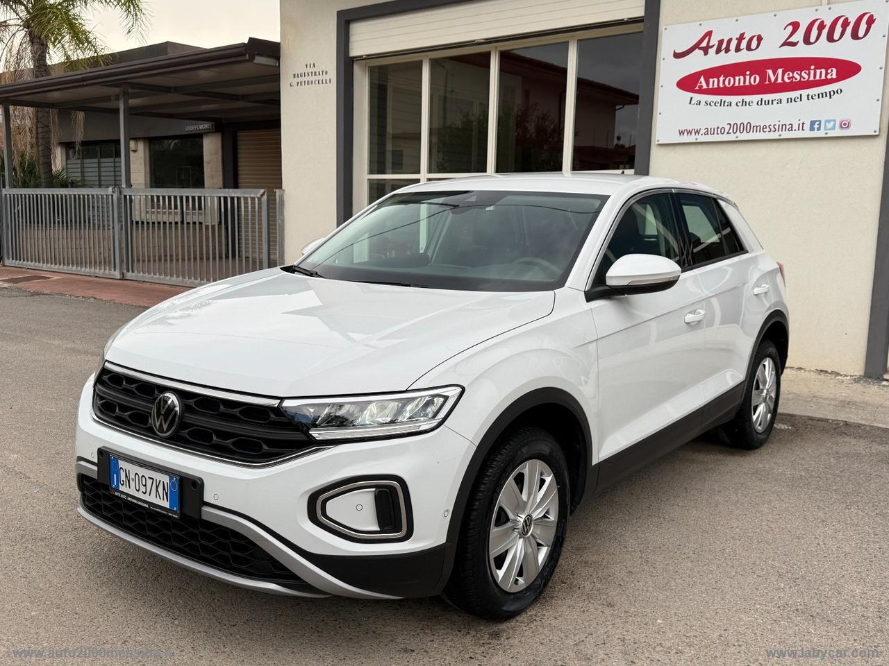 VOLKSWAGEN T-Roc 1.0 TSI Life