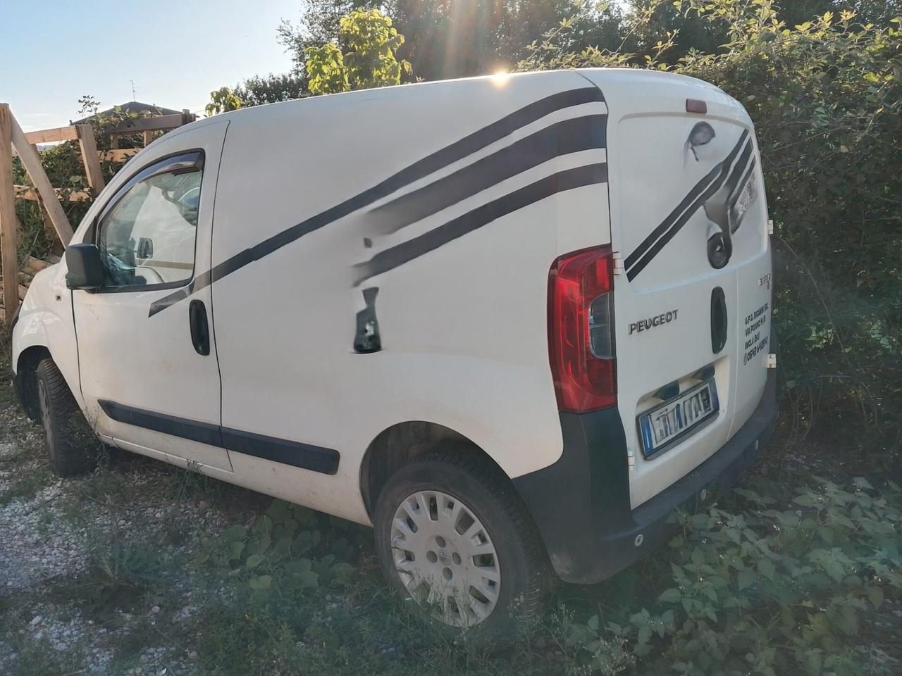 Peugeot Bipper Tepee 1.3 HDi 80 con motore non buono