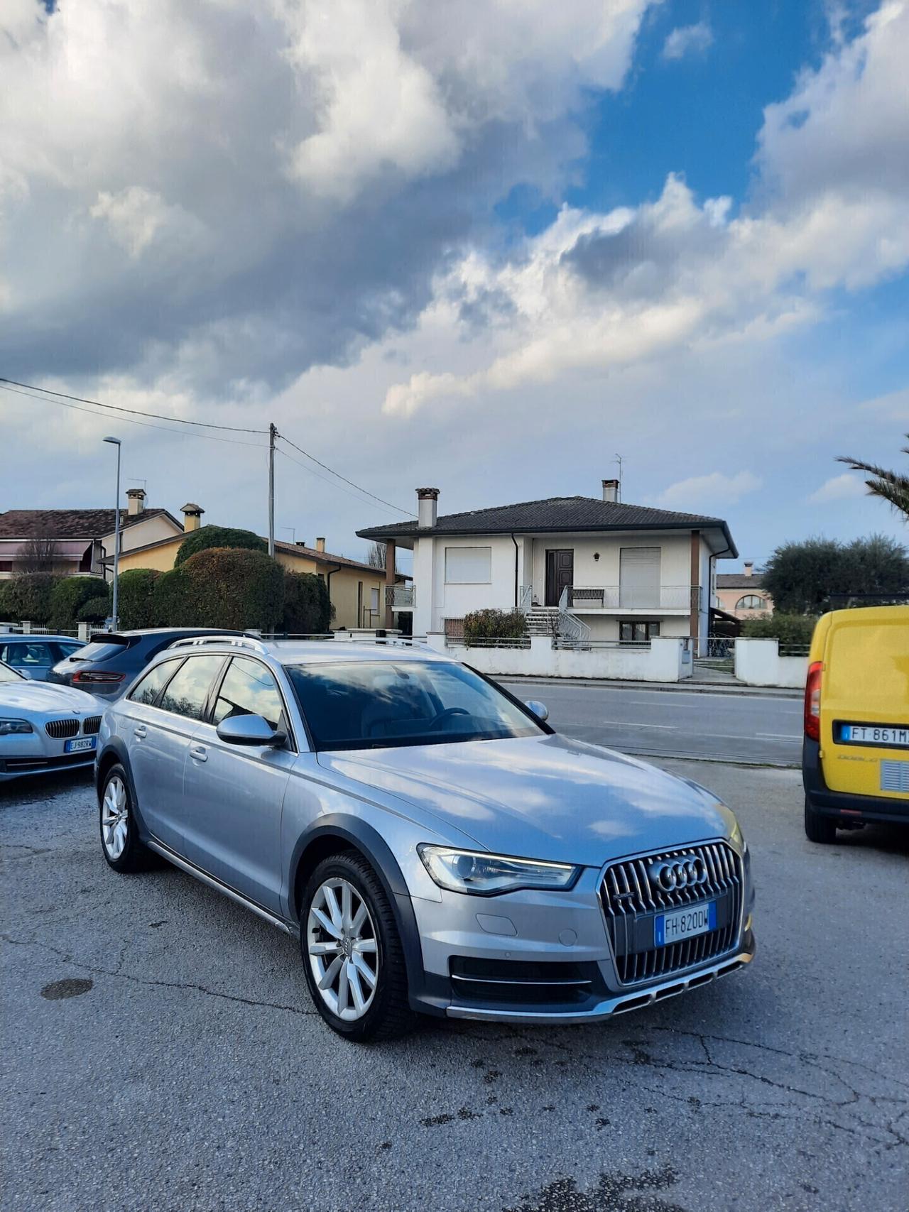 Audi A6 allroad 3.0 TDI 218 CV S tronic Business Plus